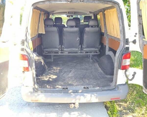 Белый Фольксваген Transporter, объемом двигателя 2 л и пробегом 400 тыс. км за 10500 $, фото 4 на Automoto.ua