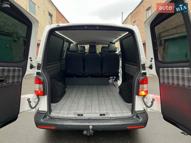 Білий Фольксваген Transporter, об'ємом двигуна 2 л та пробігом 276 тис. км за 16900 $, фото 23 на Automoto.ua