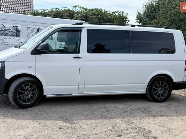 Білий Фольксваген Transporter, об'ємом двигуна 2 л та пробігом 216 тис. км за 17800 $, фото 4 на Automoto.ua