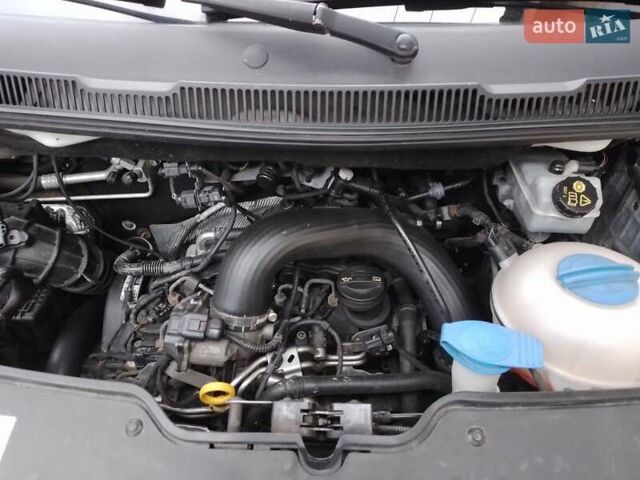 Белый Фольксваген Transporter, объемом двигателя 2 л и пробегом 269 тыс. км за 20500 $, фото 1 на Automoto.ua