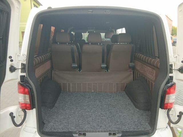 Белый Фольксваген Transporter, объемом двигателя 2 л и пробегом 250 тыс. км за 18500 $, фото 5 на Automoto.ua
