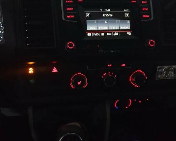 Белый Фольксваген Transporter, объемом двигателя 2 л и пробегом 269 тыс. км за 20500 $, фото 28 на Automoto.ua