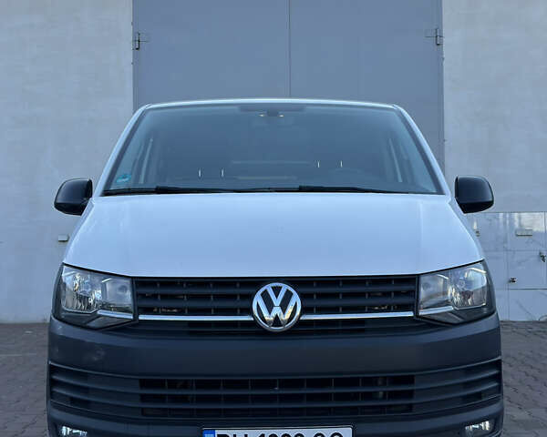 Белый Фольксваген Transporter, объемом двигателя 2 л и пробегом 277 тыс. км за 16100 $, фото 1 на Automoto.ua