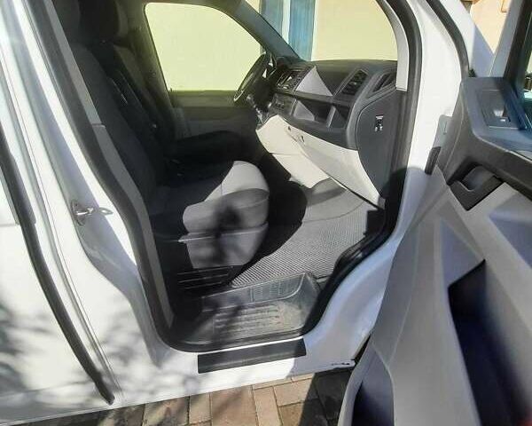 Белый Фольксваген Transporter, объемом двигателя 2 л и пробегом 275 тыс. км за 16500 $, фото 25 на Automoto.ua