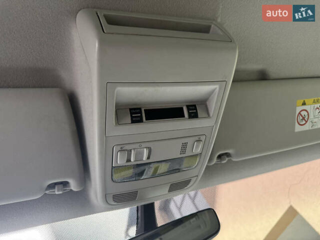 Белый Фольксваген Transporter, объемом двигателя 2 л и пробегом 220 тыс. км за 22500 $, фото 48 на Automoto.ua