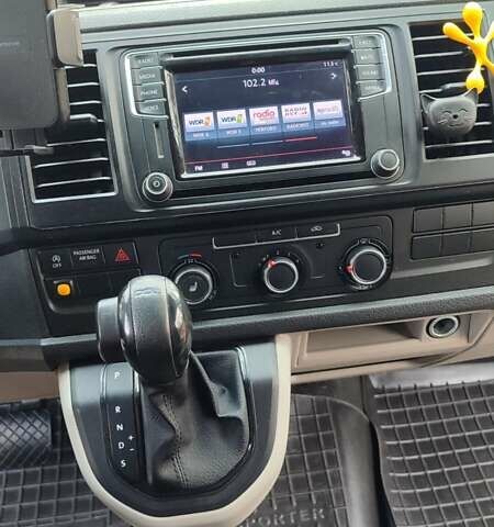 Белый Фольксваген Transporter, объемом двигателя 2 л и пробегом 304 тыс. км за 23700 $, фото 17 на Automoto.ua