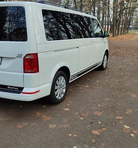 Белый Фольксваген Transporter, объемом двигателя 2 л и пробегом 304 тыс. км за 23700 $, фото 4 на Automoto.ua