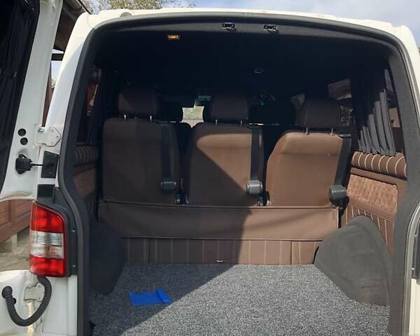 Белый Фольксваген Transporter, объемом двигателя 2 л и пробегом 325 тыс. км за 17300 $, фото 10 на Automoto.ua