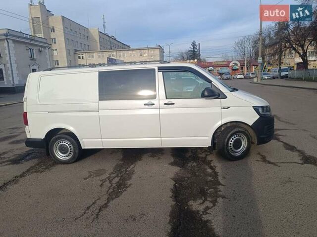 Білий Фольксваген Transporter, об'ємом двигуна 1.97 л та пробігом 260 тис. км за 21500 $, фото 6 на Automoto.ua