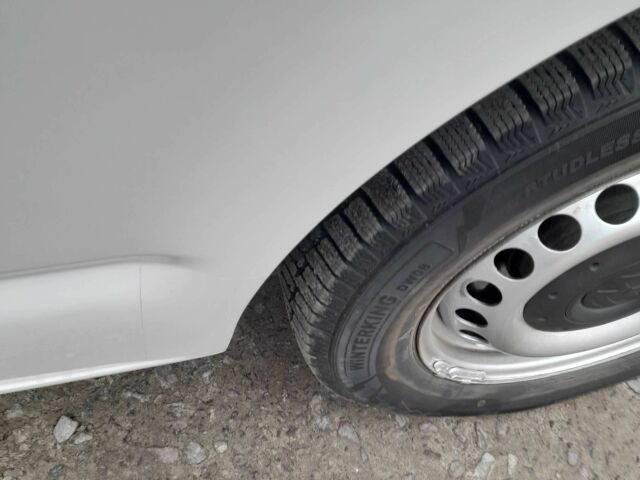 Белый Фольксваген Transporter, объемом двигателя 2 л и пробегом 302 тыс. км за 13800 $, фото 12 на Automoto.ua