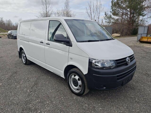 Білий Фольксваген Transporter, об'ємом двигуна 2 л та пробігом 265 тис. км за 11200 $, фото 3 на Automoto.ua