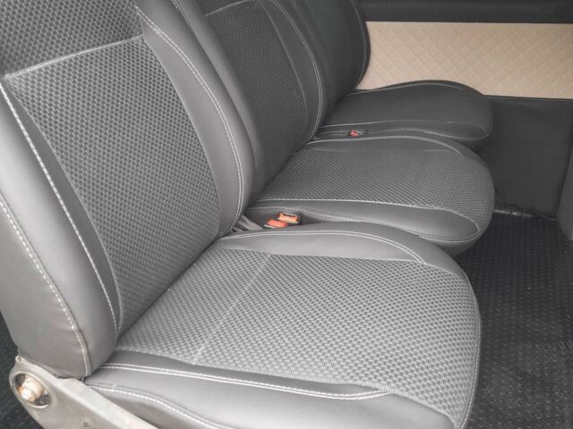 Белый Фольксваген Transporter, объемом двигателя 2 л и пробегом 302 тыс. км за 13800 $, фото 3 на Automoto.ua