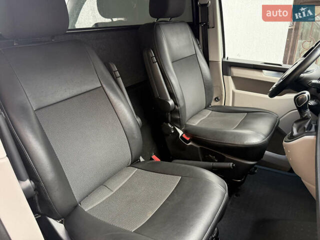 Белый Фольксваген Transporter, объемом двигателя 2 л и пробегом 220 тыс. км за 22500 $, фото 52 на Automoto.ua