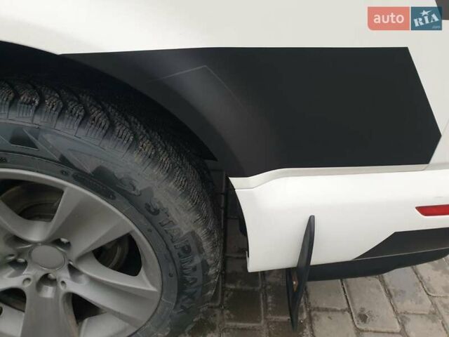 Белый Фольксваген Transporter, объемом двигателя 2 л и пробегом 269 тыс. км за 20500 $, фото 8 на Automoto.ua