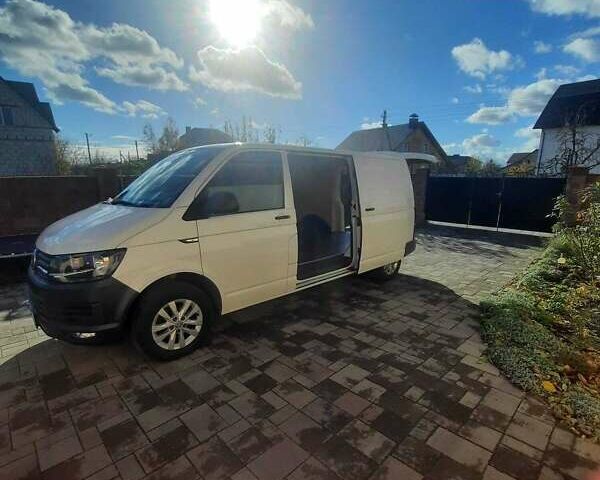 Белый Фольксваген Transporter, объемом двигателя 2 л и пробегом 275 тыс. км за 16500 $, фото 9 на Automoto.ua