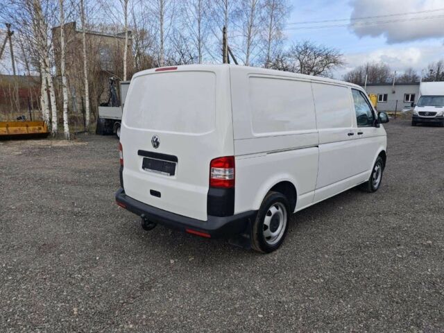Білий Фольксваген Transporter, об'ємом двигуна 2 л та пробігом 265 тис. км за 11200 $, фото 5 на Automoto.ua