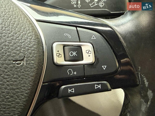 Белый Фольксваген Transporter, объемом двигателя 2 л и пробегом 220 тыс. км за 22500 $, фото 35 на Automoto.ua