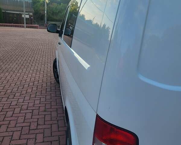 Белый Фольксваген Transporter, объемом двигателя 1.97 л и пробегом 248 тыс. км за 14499 $, фото 16 на Automoto.ua