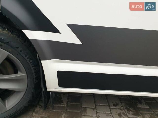 Белый Фольксваген Transporter, объемом двигателя 2 л и пробегом 269 тыс. км за 20500 $, фото 6 на Automoto.ua