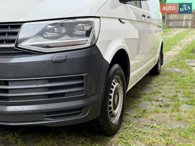 Белый Фольксваген Transporter, объемом двигателя 2 л и пробегом 220 тыс. км за 22500 $, фото 9 на Automoto.ua