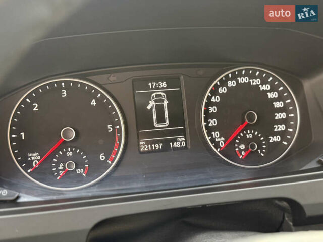 Белый Фольксваген Transporter, объемом двигателя 2 л и пробегом 220 тыс. км за 22500 $, фото 14 на Automoto.ua