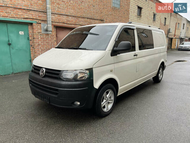 Білий Фольксваген Transporter, об'ємом двигуна 2 л та пробігом 276 тис. км за 16900 $, фото 6 на Automoto.ua