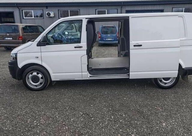 Білий Фольксваген Transporter, об'ємом двигуна 2 л та пробігом 265 тис. км за 11200 $, фото 11 на Automoto.ua