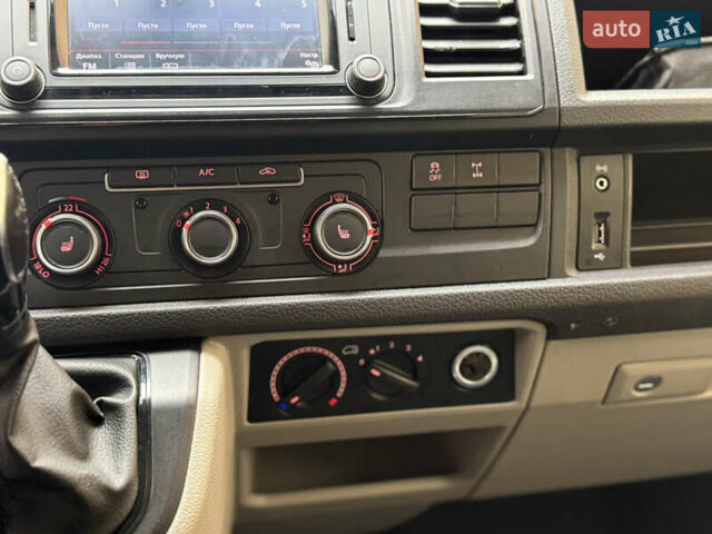 Белый Фольксваген Transporter, объемом двигателя 2 л и пробегом 220 тыс. км за 22500 $, фото 54 на Automoto.ua