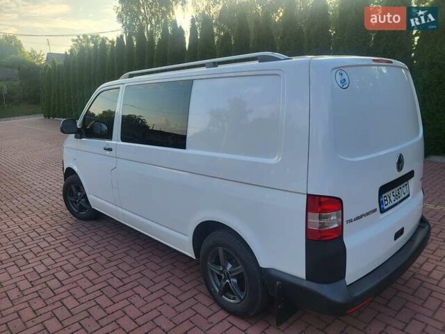 Белый Фольксваген Transporter, объемом двигателя 1.97 л и пробегом 248 тыс. км за 14499 $, фото 15 на Automoto.ua