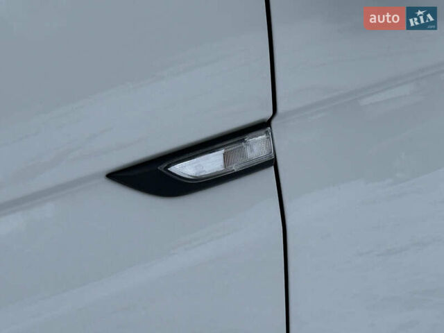 Білий Фольксваген Transporter, об'ємом двигуна 1.97 л та пробігом 237 тис. км за 22900 $, фото 76 на Automoto.ua