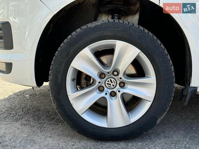 Белый Фольксваген Transporter, объемом двигателя 2 л и пробегом 230 тыс. км за 17340 $, фото 10 на Automoto.ua