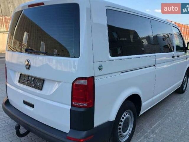 Белый Фольксваген Transporter, объемом двигателя 2 л и пробегом 164 тыс. км за 12000 $, фото 4 на Automoto.ua