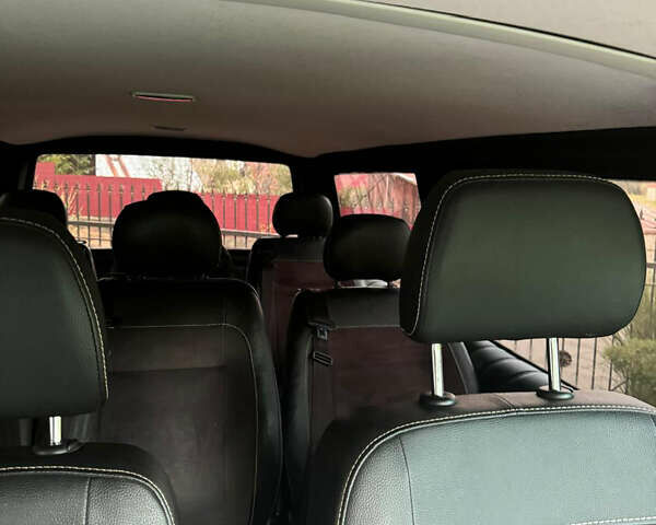 Белый Фольксваген Transporter, объемом двигателя 2 л и пробегом 205 тыс. км за 17000 $, фото 8 на Automoto.ua