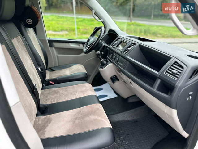 Белый Фольксваген Transporter, объемом двигателя 2 л и пробегом 264 тыс. км за 17990 $, фото 12 на Automoto.ua