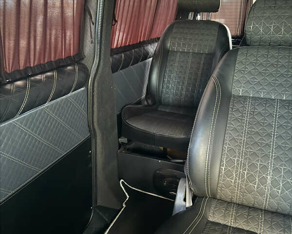 Белый Фольксваген Transporter, объемом двигателя 1.97 л и пробегом 264 тыс. км за 20900 $, фото 32 на Automoto.ua