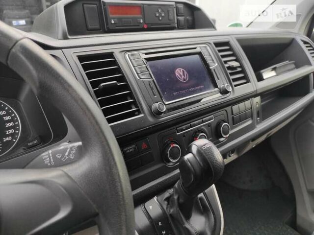 Белый Фольксваген Transporter, объемом двигателя 1.97 л и пробегом 298 тыс. км за 19300 $, фото 13 на Automoto.ua