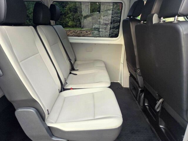 Белый Фольксваген Transporter, объемом двигателя 2 л и пробегом 300 тыс. км за 12800 $, фото 15 на Automoto.ua