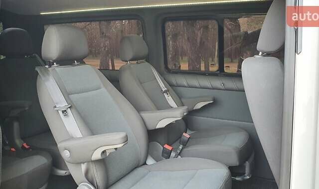 Белый Фольксваген Transporter, объемом двигателя 2 л и пробегом 270 тыс. км за 23100 $, фото 25 на Automoto.ua