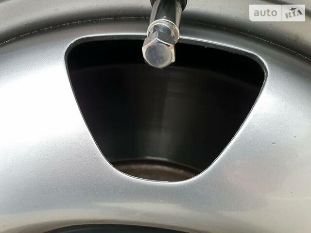 Белый Фольксваген Transporter, объемом двигателя 2 л и пробегом 270 тыс. км за 23100 $, фото 25 на Automoto.ua