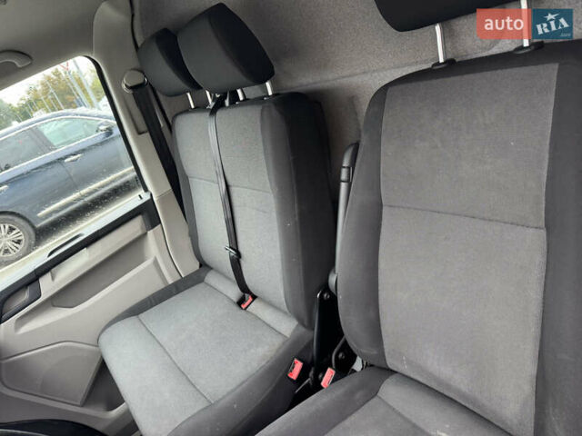 Белый Фольксваген Transporter, объемом двигателя 1.97 л и пробегом 269 тыс. км за 16800 $, фото 7 на Automoto.ua