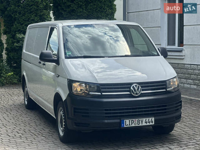 Белый Фольксваген Transporter, объемом двигателя 2 л и пробегом 264 тыс. км за 15900 $, фото 3 на Automoto.ua