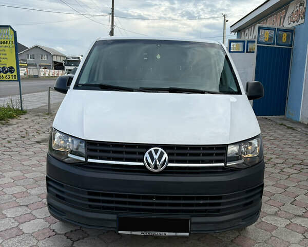 Білий Фольксваген Transporter, об'ємом двигуна 2 л та пробігом 305 тис. км за 15999 $, фото 9 на Automoto.ua