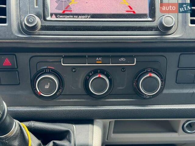 Белый Фольксваген Transporter, объемом двигателя 2 л и пробегом 230 тыс. км за 17340 $, фото 23 на Automoto.ua