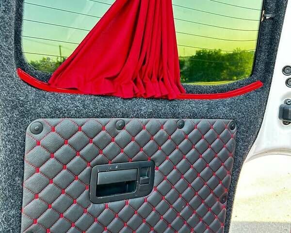 Белый Фольксваген Transporter, объемом двигателя 2 л и пробегом 170 тыс. км за 22000 $, фото 12 на Automoto.ua