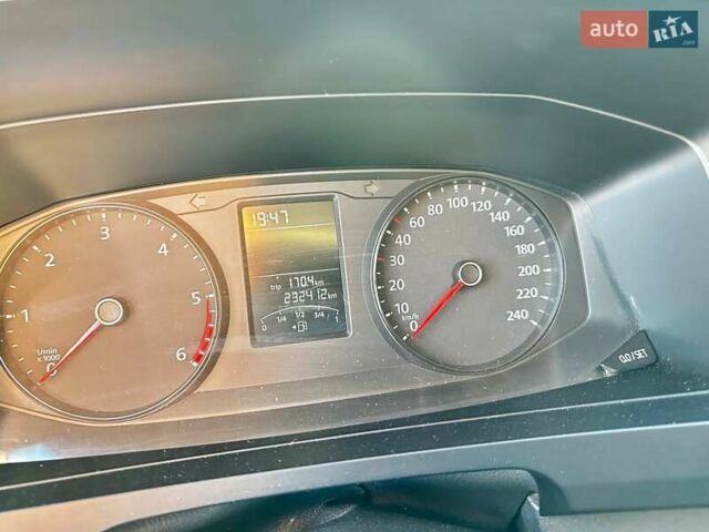 Белый Фольксваген Transporter, объемом двигателя 2 л и пробегом 170 тыс. км за 22000 $, фото 1 на Automoto.ua