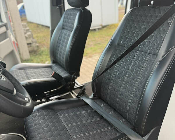Белый Фольксваген Transporter, объемом двигателя 1.97 л и пробегом 264 тыс. км за 20900 $, фото 23 на Automoto.ua