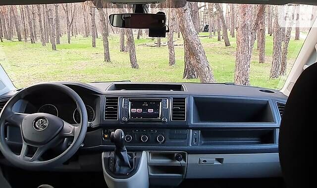 Белый Фольксваген Transporter, объемом двигателя 2 л и пробегом 270 тыс. км за 23100 $, фото 42 на Automoto.ua