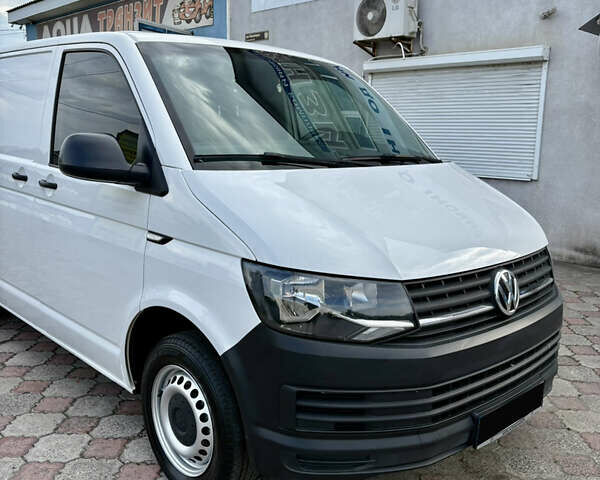 Білий Фольксваген Transporter, об'ємом двигуна 2 л та пробігом 305 тис. км за 15999 $, фото 7 на Automoto.ua