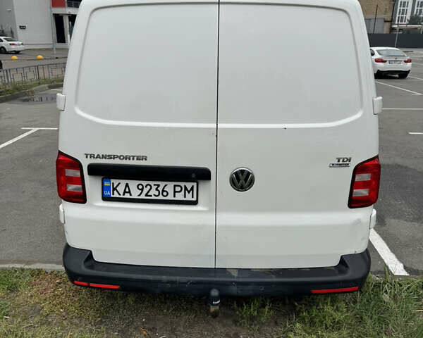 Белый Фольксваген Transporter, объемом двигателя 1.97 л и пробегом 269 тыс. км за 16800 $, фото 3 на Automoto.ua