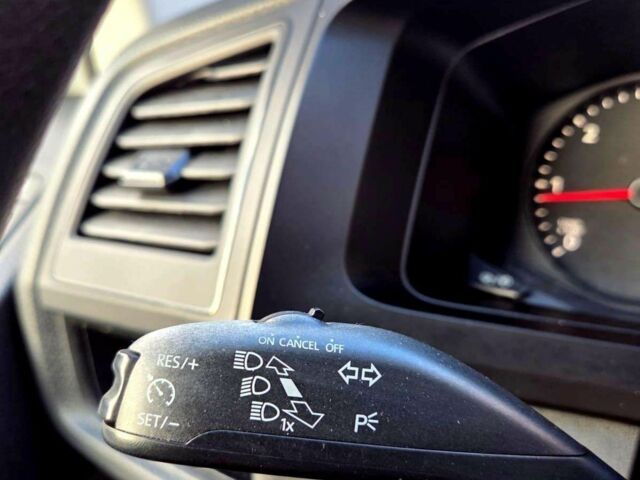 Белый Фольксваген Transporter, объемом двигателя 2 л и пробегом 300 тыс. км за 12800 $, фото 22 на Automoto.ua